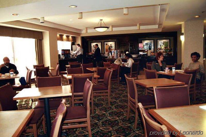 Hampton Inn Atlanta Perimeter Center Sandy Springs Restaurant photo